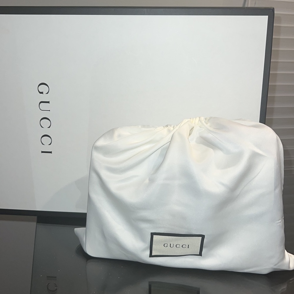 Gucci Sylvie handbag - Picture 11 of 16